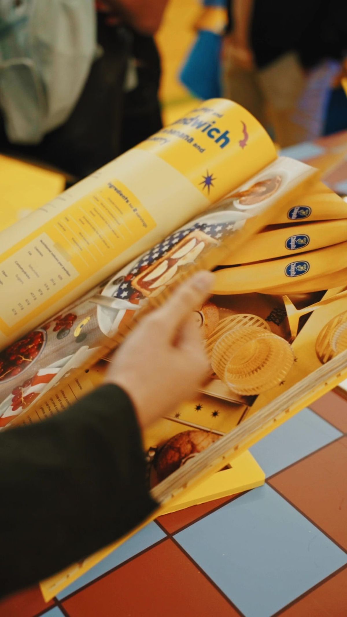 Rivista Chiquita Pop by Nature al Press day organizzato da Zeta Eventi Milano