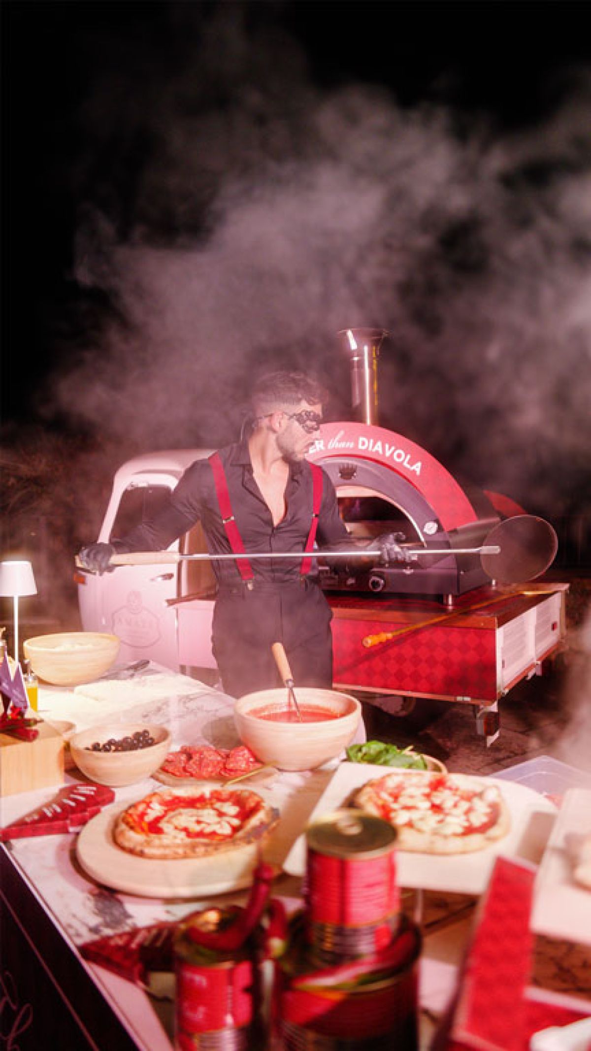 Aperitivo con show cooking in giardino pizza e tequila organizzato da Zeta Eventi Milano